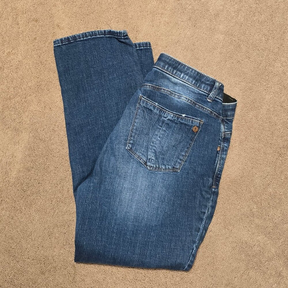 Democracy "Ab" Solution Cuffed Distressed Girlfriend Jeans